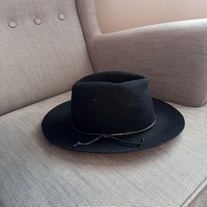 Black felt hat